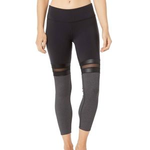 Alo Yoga - 7/8 Player Legging Black &Charcoal